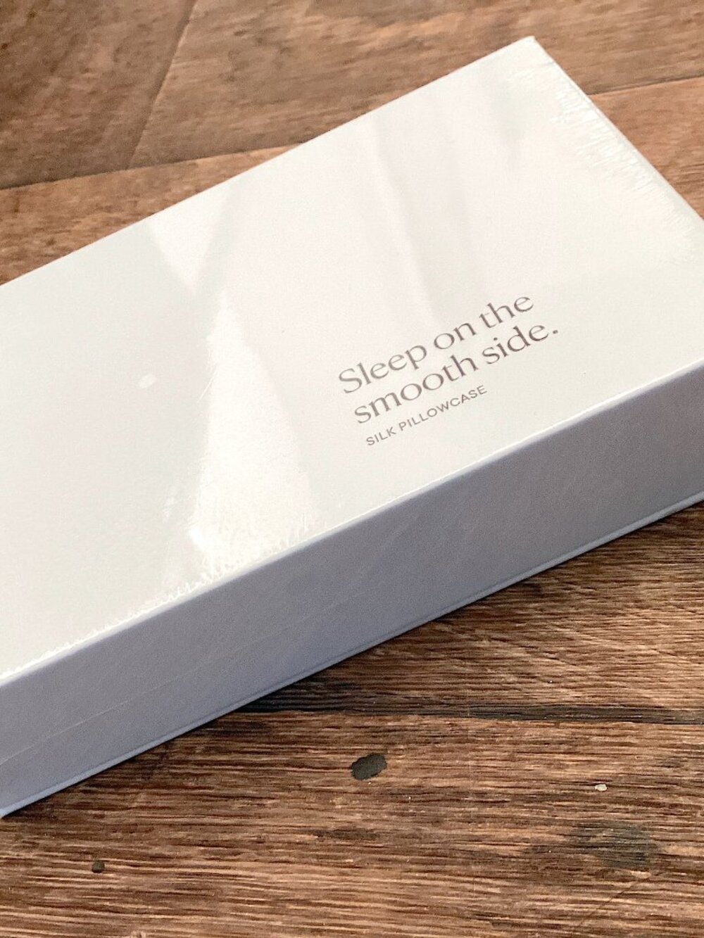 Qure SILK Pillowcase, NEW IN BOX, Pillow Case White, Luxury NWT Skin Care